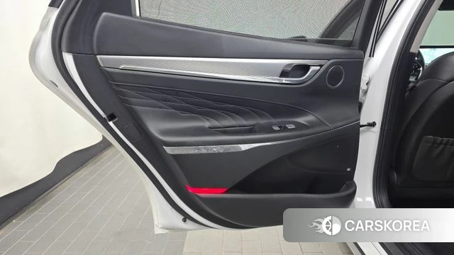 Hyundai The New Grandeur IG Hybrid id 5018368 из Кореи 17