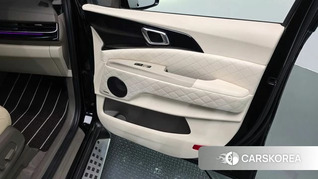 Kia The New Carnival 4th Generation id 5026572 из Кореи 17