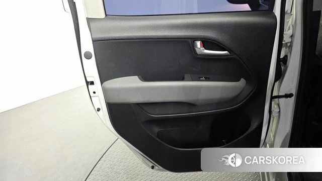 Kia The New Kia Ray EV id 5032724 из Кореи 17