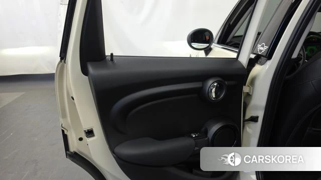 Mini Cooper id 4895381 из Кореи 17