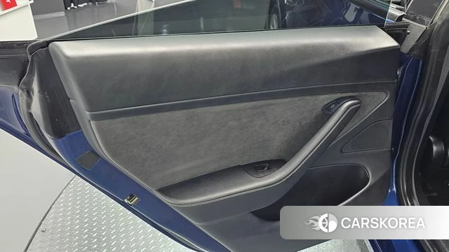 Tesla Model 3 id 4688525 из Кореи 17