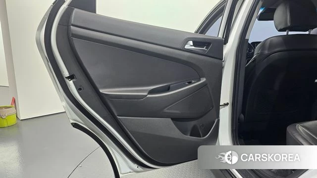 Hyundai All New Tucson id 5054532 из Кореи 17