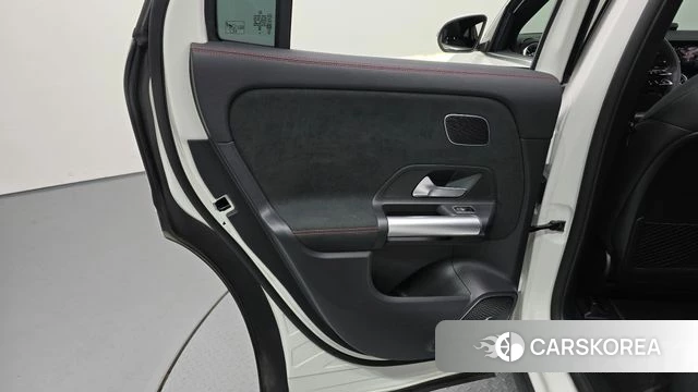 Mercedes-Benz EQA H243 id 4957537 из Кореи 17