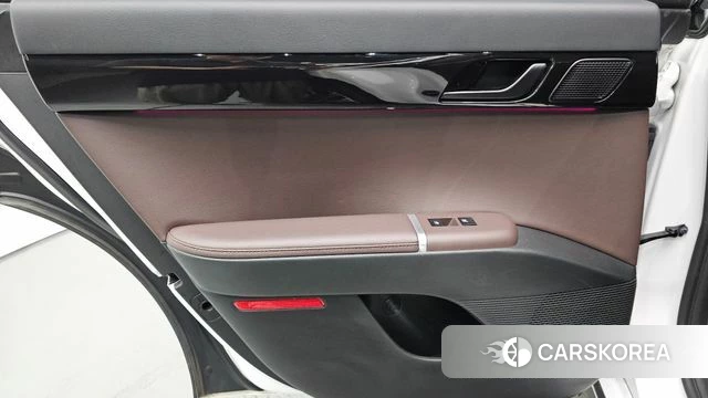 Hyundai Grandeur Hybrid (GN7) id 4749553 из Кореи 17