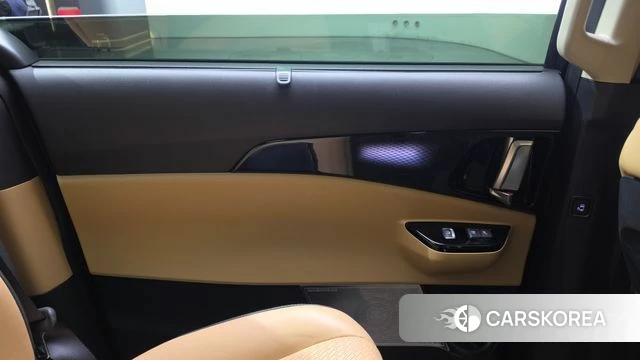Kia Carnival 4th generation id 4985768 из Кореи 17