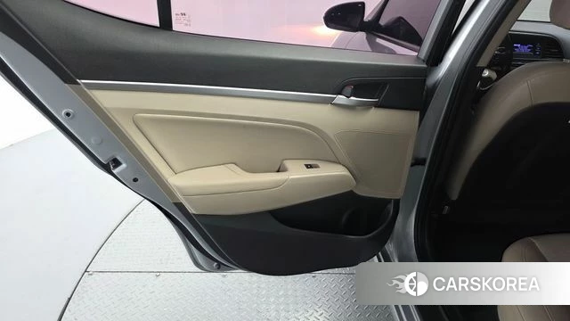 Hyundai The New Avante AD id 4836690 из Кореи 17