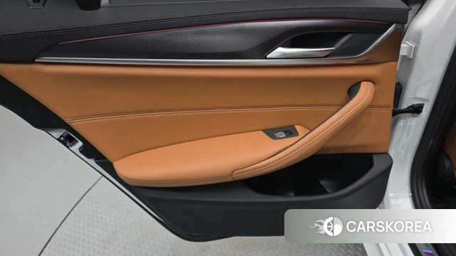 BMW 5 Series (G30) id 5033787 из Кореи 17
