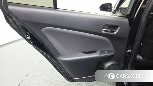 Toyota Prius 4th Generation id 4986991 из Кореи 17