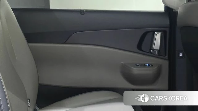 Kia The New Carnival 4th Generation id 4990678 из Кореи 17