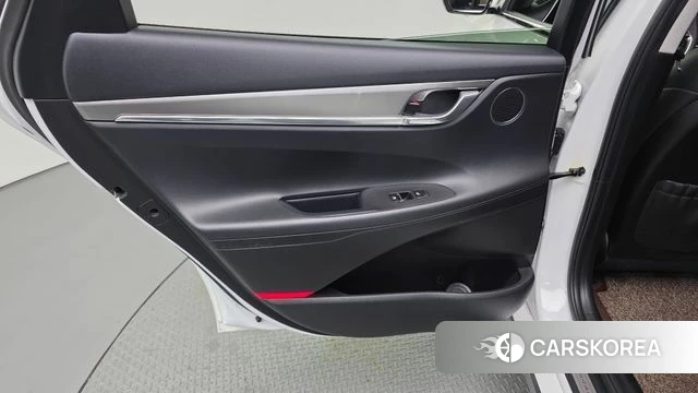Hyundai The New Grandeur IG id 5028531 из Кореи 17