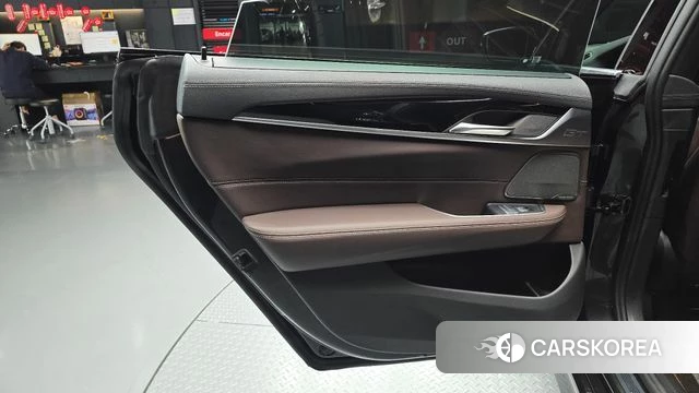 BMW 6 Series GT (G32) id 5021311 из Кореи 17
