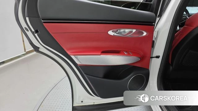 Genesis GV70 id 4966053 из Кореи 17