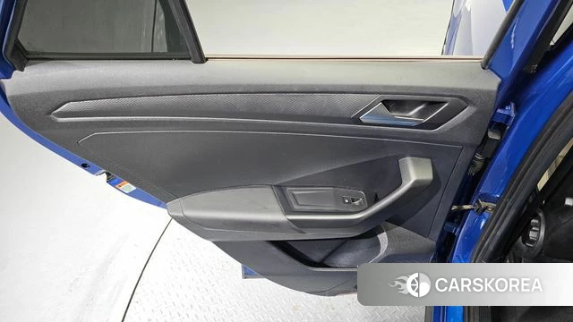 Volkswagen T-Roc id 4942721 из Кореи 17