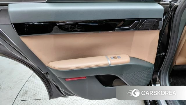 Hyundai Grandeur Hybrid (GN7) id 4834694 из Кореи 17