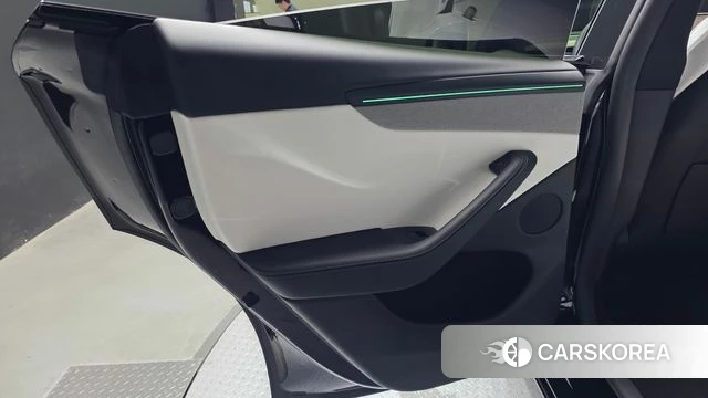 Tesla Model Y id 4934527 из Кореи 17