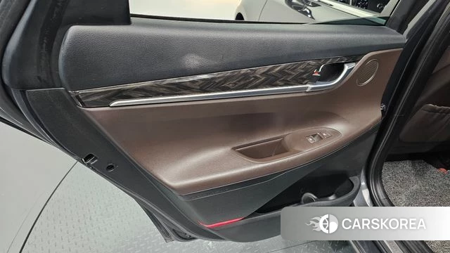 Hyundai Grandeur IG id 5041984 из Кореи 17