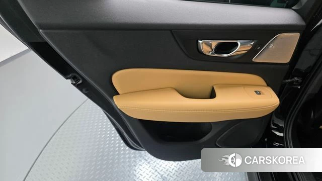 Volvo V60 Cross-Country 2nd Generation id 4992566 из Кореи 17