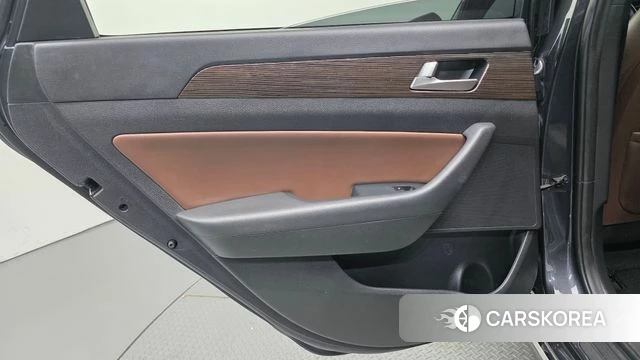 Hyundai Sonata New Rise Hybrid id 4689523 из Кореи 17
