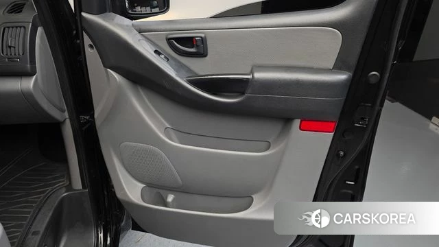 Hyundai The New Grand Starex id 4960157 из Кореи 17