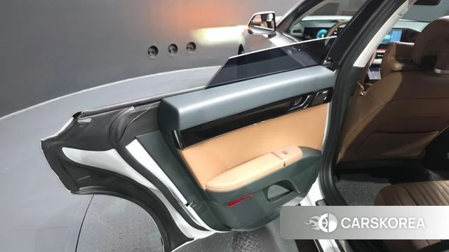 Hyundai Grandeur Hybrid (GN7) id 4950163 из Кореи 17