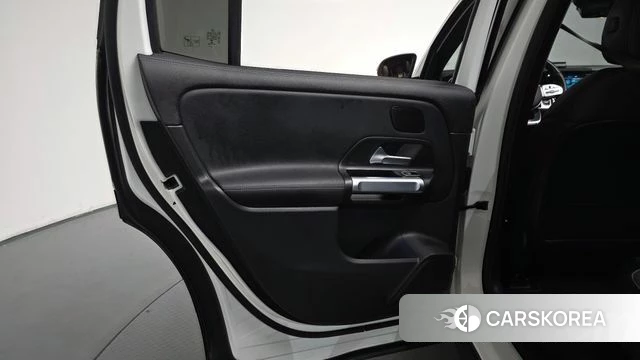 Mercedes-Benz EQB X243 id 4996358 из Кореи 17