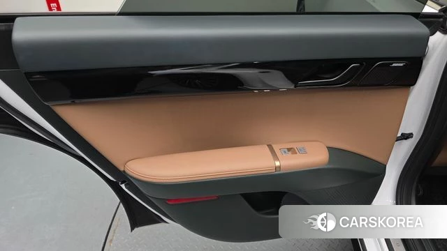 Hyundai Grandeur Hybrid (GN7) id 4975268 из Кореи 17
