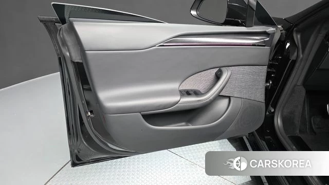Tesla Model S id 4980053 из Кореи 17