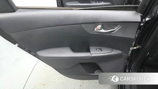 Kia Come New K3 id 4959545 из Кореи 17