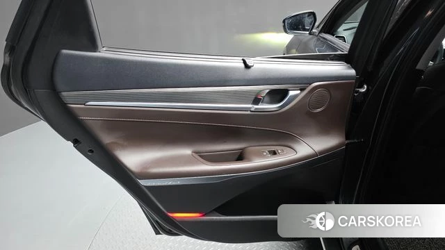 Hyundai Grandeur IG id 5029408 из Кореи 17