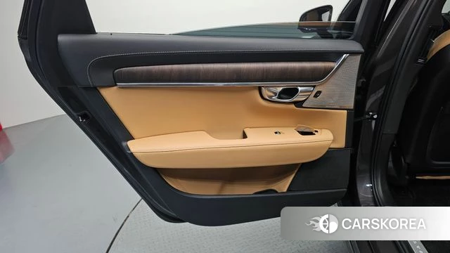 Volvo S90 id 5017070 из Кореи 17