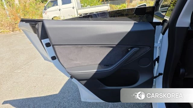 Tesla Model Y id 4966602 из Кореи 17