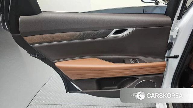Genesis G80 (RG3) id 4943113 из Кореи 17