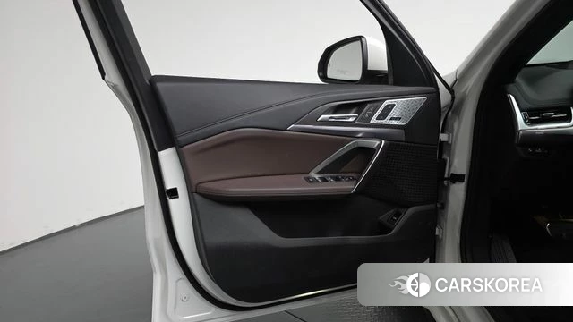 BMW iX1 (U11) id 5052296 из Кореи 17