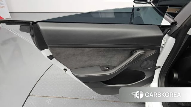 Tesla Model 3 id 4881055 из Кореи 17