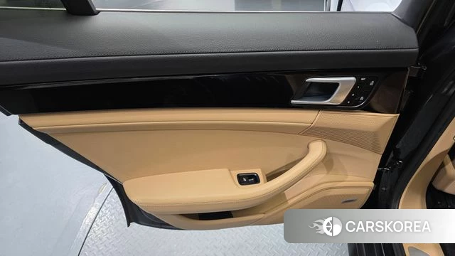 Porsche Panamera (971) id 4746332 из Кореи 17