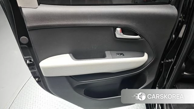 Kia The New Kia Ray id 5052490 из Кореи 17