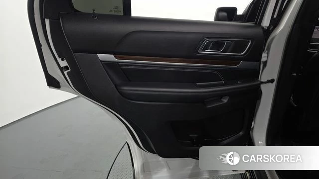 Ford Explorer id 5029027 из Кореи 17