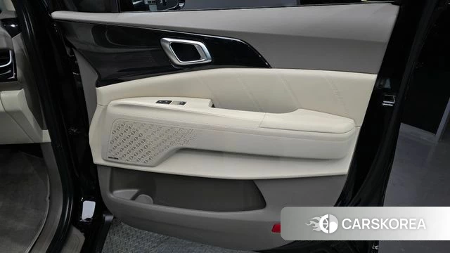 Kia The New Carnival 4th Generation id 5015910 из Кореи 17