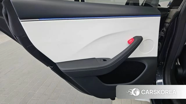 Tesla Model 3 id 4990465 из Кореи 17