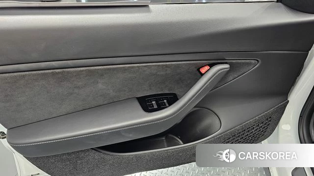 Tesla Model 3 id 4855812 из Кореи 17