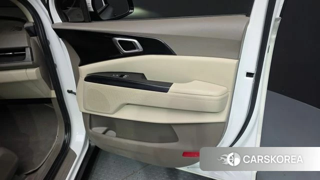 Kia Carnival 4th generation id 4923001 из Кореи 17