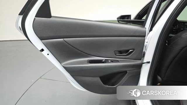 Hyundai The New Avante (CN7) id 4730146 из Кореи 17