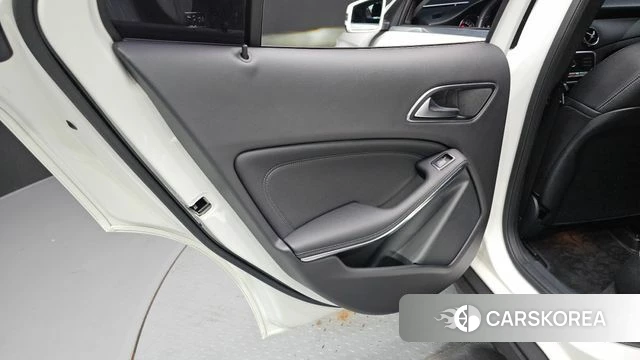 Mercedes-Benz GLA-Class X156 id 5023701 из Кореи 17