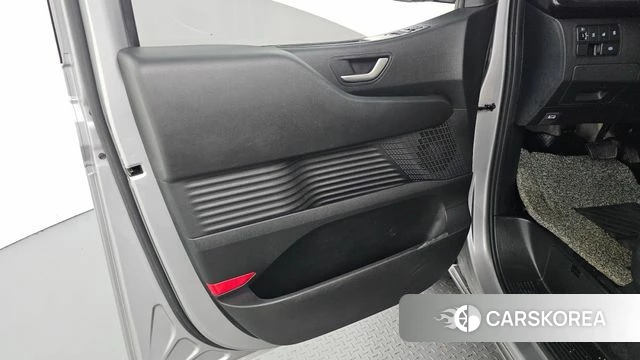 Hyundai Staria id 4974946 из Кореи 17
