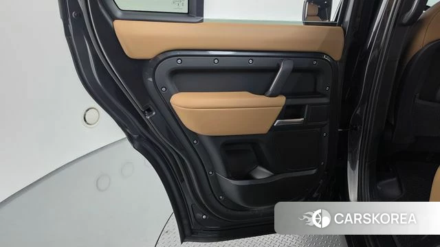 Land Rover Defender (L663) id 4921143 из Кореи 17
