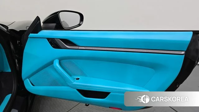 Porsche 911(992) id 4764543 из Кореи 17