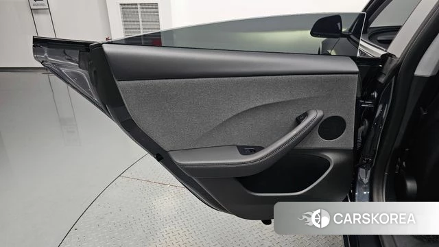 Tesla Model 3 id 5025955 из Кореи 17