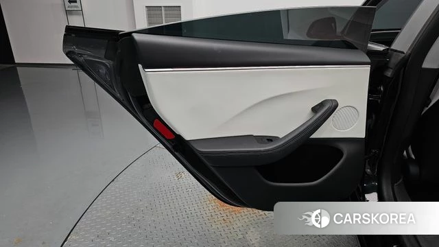 Tesla Model 3 id 5011462 из Кореи 17