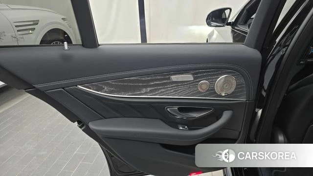 Mercedes-Benz E-Class W213 id 5046733 из Кореи 17