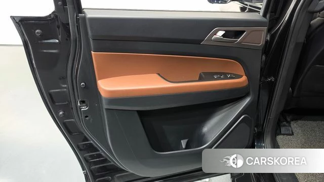 Ssangyong Rexton Sports id 4960380 из Кореи 17